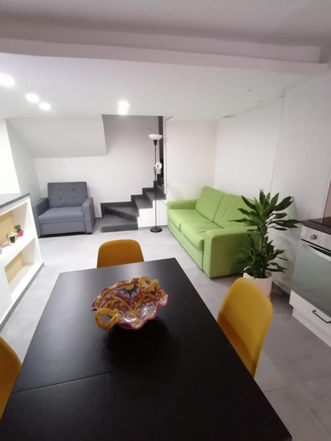 La Casa Di Orlando Apartment *